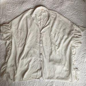 THREE BIRD NEST button up ruffle accent top